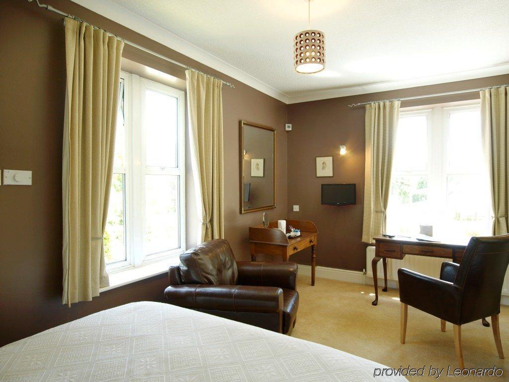 Charlton Kings Hotel Cheltenham Habitación foto